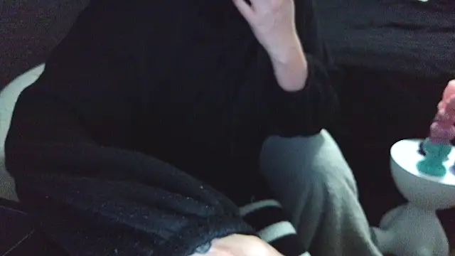 Snapshot of fetishslut4u chatting on October 2025 12:35:02 PM fetishslut4u online show from October 2025 12:35:02 PM