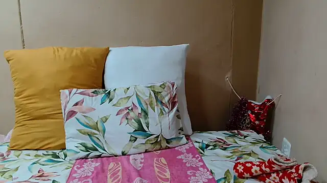 SugarPoppy24xxx online show from December 2025 05:18:01 PM