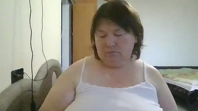 RipeMelon4561 online show from January 2026 12:44:02 PM