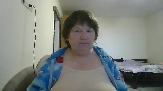 RipeMelon4561 online show from November 2025 06:17:01 AM