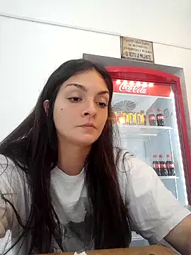 Danielaeliana online show from November 2025 08:42:01 PM