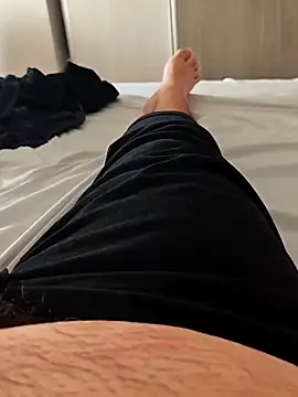 t-dog26 online show from October 2025 02:05:02 PM