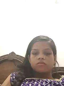 Komal0099 online show from October 2025 02:35:02 AM