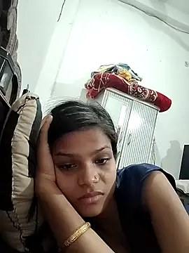 Komal0099 online show from October 2025 03:01:01 PM