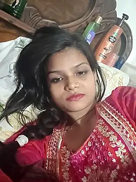 Komal0099 online show from November 2025 03:48:01 PM