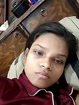 Komal0099 online show from October 2025 02:53:01 AM