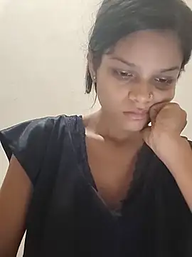 Komal0099 online show from September 2025 02:29:02 AM