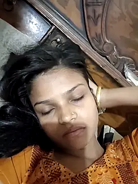 Komal0099 online show from November 2025 02:37:01 AM