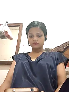 Komal0099 online show from September 2025 02:27:01 AM