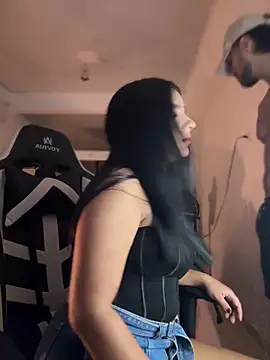 Tomas Olivia online show from November 2025 06:39:02 AM