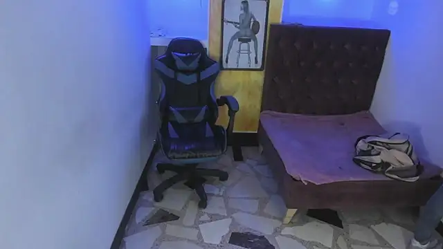 alison moon7 online show from November 2025 11:03:02 AM