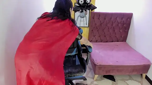 alison moon7 online show from October 2025 12:58:02 PM