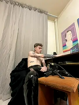 davesinner online show from November 2025 08:01:02 PM