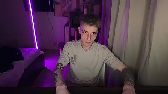 davesinner online show from April 2026 09:32:01 PM