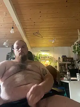 Snapshot of JohnDrippingCum chatting on September 2025 08:31:01 AM JohnDrippingCum online show from September 2025 08:31:01 AM