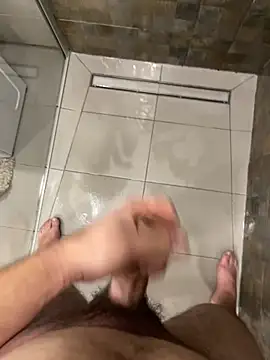 MrZli online show from February 2026 03:11:02 PM