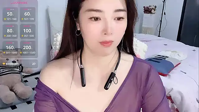 Snapshot of Xiali-166 chatting on November 2025 05:55:02 AM Xiali-166 online show from November 2025 05:55:02 AM