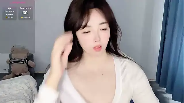 Xiali-166 online show from February 2026 11:50:01 PM