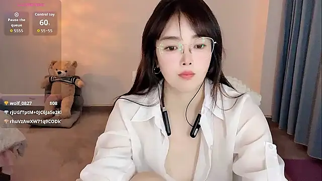 Xiali-166 online show from January 2026 03:17:02 PM