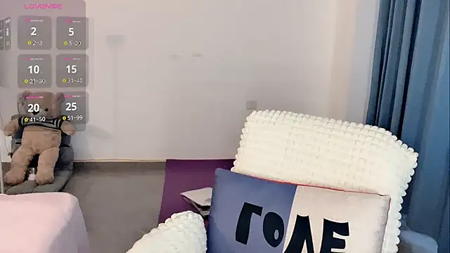 Xiali-166 online show from February 2026 12:32:02 AM