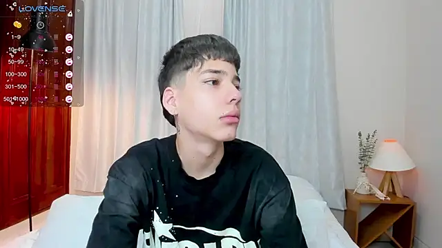 Snapshot of oblivion_deku chatting on September 2025 12:33:01 PM oblivion deku online show from September 2025 12:33:01 PM