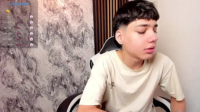 Snapshot of oblivion_deku chatting on October 2025 01:19:02 PM oblivion deku online show from October 2025 01:19:02 PM