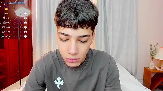 Snapshot of oblivion_deku chatting on October 2025 01:02:01 PM oblivion deku online show from October 2025 01:02:01 PM