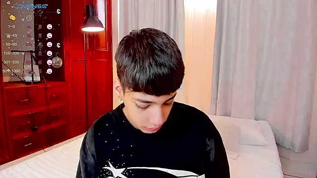 Snapshot of oblivion_deku chatting on October 2025 01:43:02 PM oblivion deku online show from October 2025 01:43:02 PM