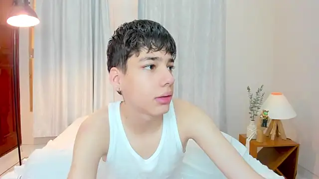 Snapshot of oblivion_deku chatting on September 2025 02:44:01 PM oblivion deku online show from September 2025 02:44:01 PM