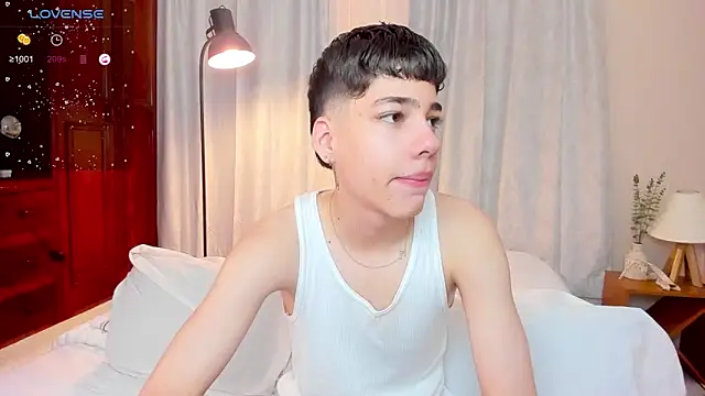 Snapshot of oblivion_deku chatting on September 2025 01:17:02 PM oblivion deku online show from September 2025 01:17:02 PM