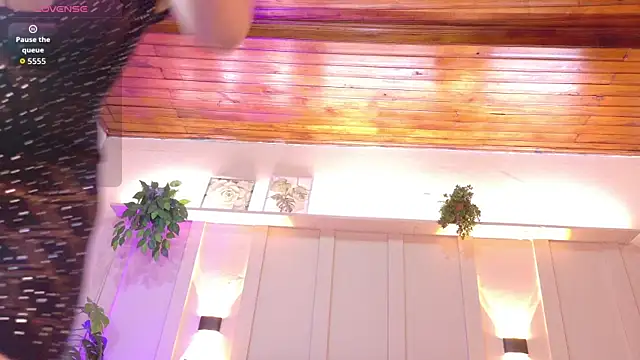 Daiisy kiss online show from December 2025 07:07:02 PM