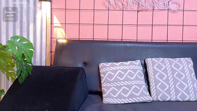 Daiisy kiss online show from November 2025 01:15:02 AM