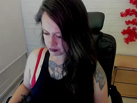 Morana  Hot online show from December 2025 05:34:02 AM