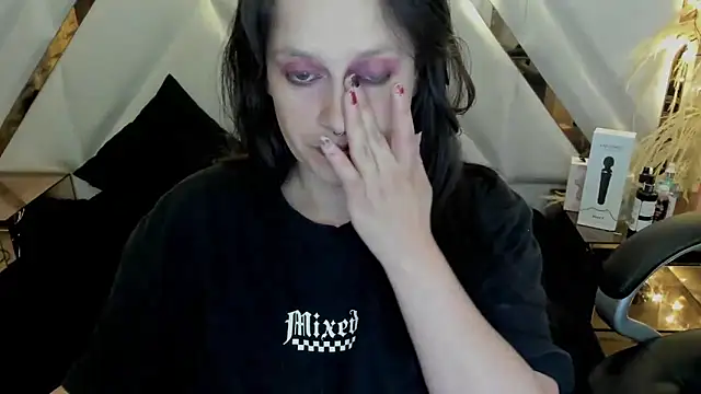 Morana  Hot online show from October 2025 03:52:01 AM