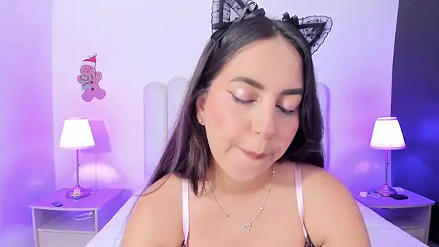 SofieBunnie online show from April 2026 11:39:01 PM