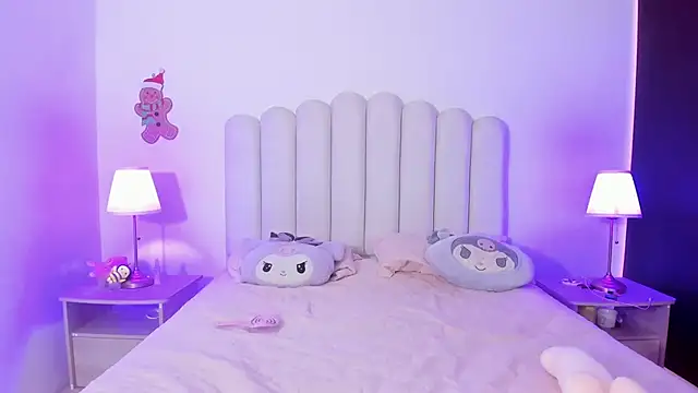 Snapshot of SofieBunnie chatting on November 2025 10:10:01 PM SofieBunnie online show from November 2025 10:10:01 PM