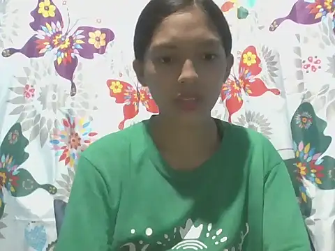 Snapshot of preggymom19 chatting on September 2025 03:20:02 AM preggymom19 online show from September 2025 03:20:02 AM
