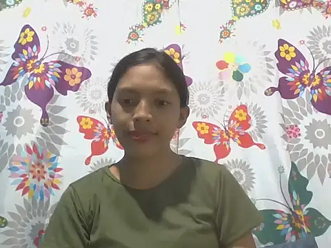 Snapshot of preggymom19 chatting on September 2025 02:39:01 AM preggymom19 online show from September 2025 02:39:01 AM
