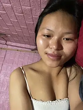 milo bae online show from February 2026 11:48:01 PM