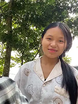 milo bae online show from April 2026 01:31:02 AM