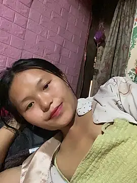 milo bae online show from December 2025 03:30:02 AM