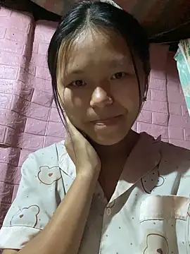 milo bae online show from March 2026 11:44:01 PM