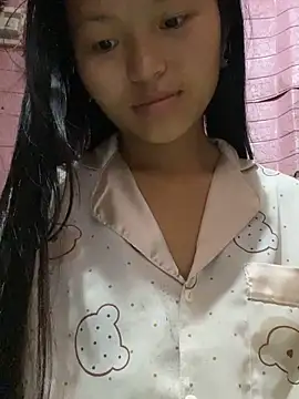 milo bae online show from April 2026 11:18:02 PM