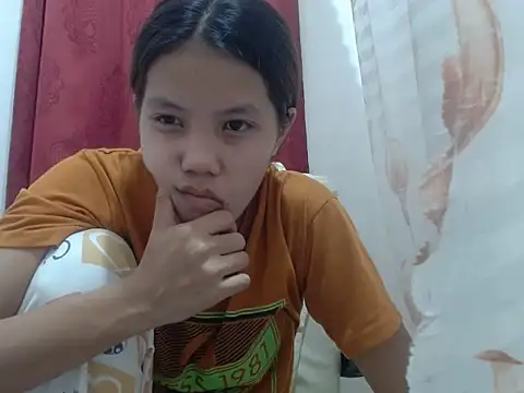 Snapshot of Joys_Wet_Pussy chatting on November 2025 10:04:02 AM Joys Wet Pussy online show from November 2025 10:04:02 AM