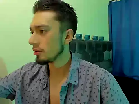 Snapshot of theostone chatting on September 2025 10:17:02 AM theostone online show from September 2025 10:17:02 AM