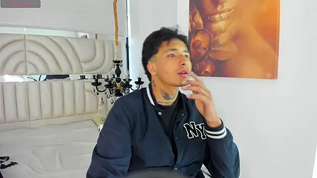 Snapshot of derek_devil24 chatting on March 2026 12:09:02 PM derek devil24 online show from March 2026 12:09:02 PM