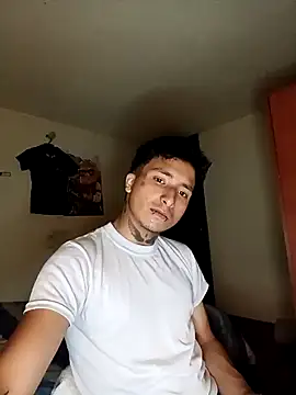 Snapshot of derek_devil24 chatting on April 2026 04:57:01 AM derek devil24 online show from April 2026 04:57:01 AM