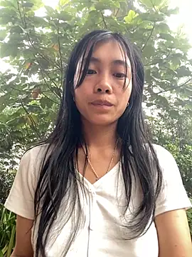 EmLy02 online show from October 2025 12:41:02 AM