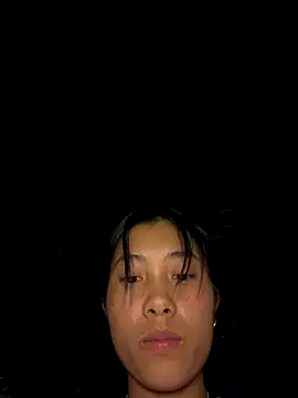 EmLy02 online show from October 2025 12:06:02 PM