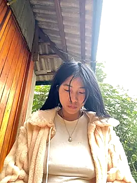 EmLy02 online show from October 2025 12:22:01 AM